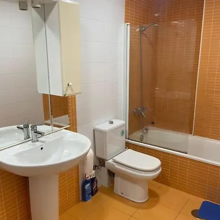 Apartamento En Juan Florez. アパート ア・コルーニャ