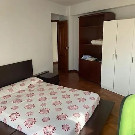 Apartamento En Juan Florez. * ア・コルーニャ