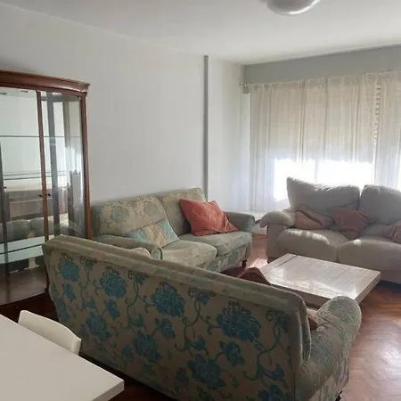 Apartamento En Juan Florez. ア・コルーニャ